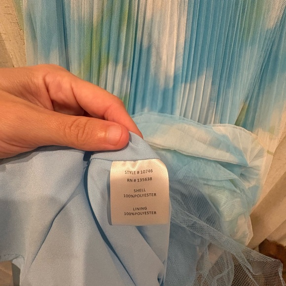 Hutch Light Blue Dress - Picture 5 of 7